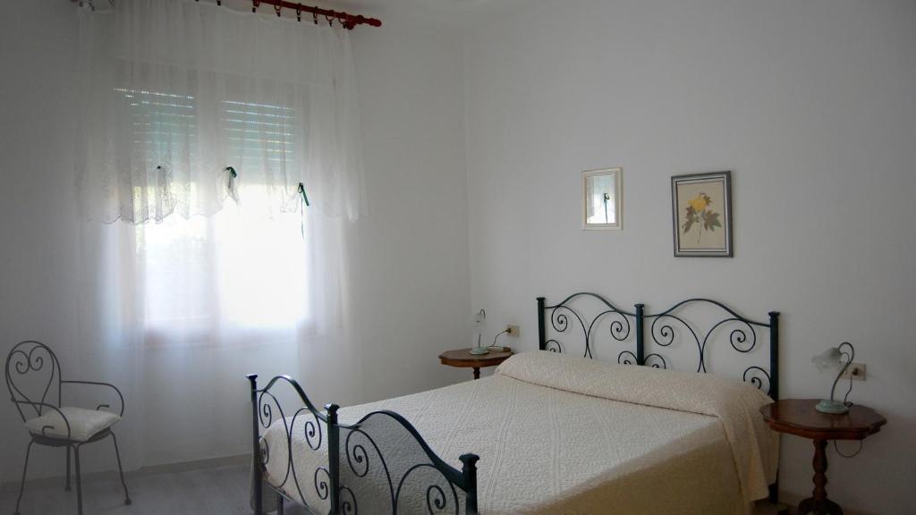 Bed and Breakfast Andrea E Valentina à S'archittu Cuglieri Chambre photo